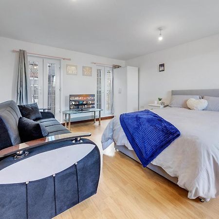 Cozy 1 Bed/Sleep 3/ London Apartment Екстериор снимка