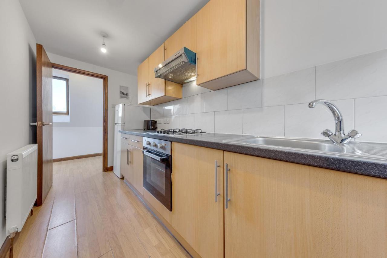 Cozy 1 Bed/Sleep 3/ London Apartment Екстериор снимка